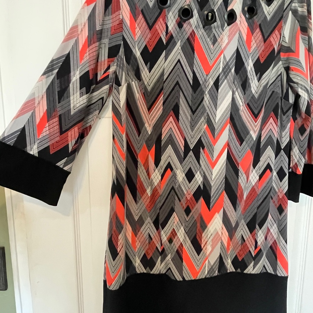 Luxology Chevron Dress with Black and Red Accents